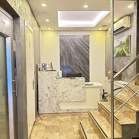 Center Allyon Hotel 3*