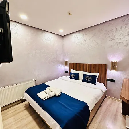 فندق Center Allyon 3*